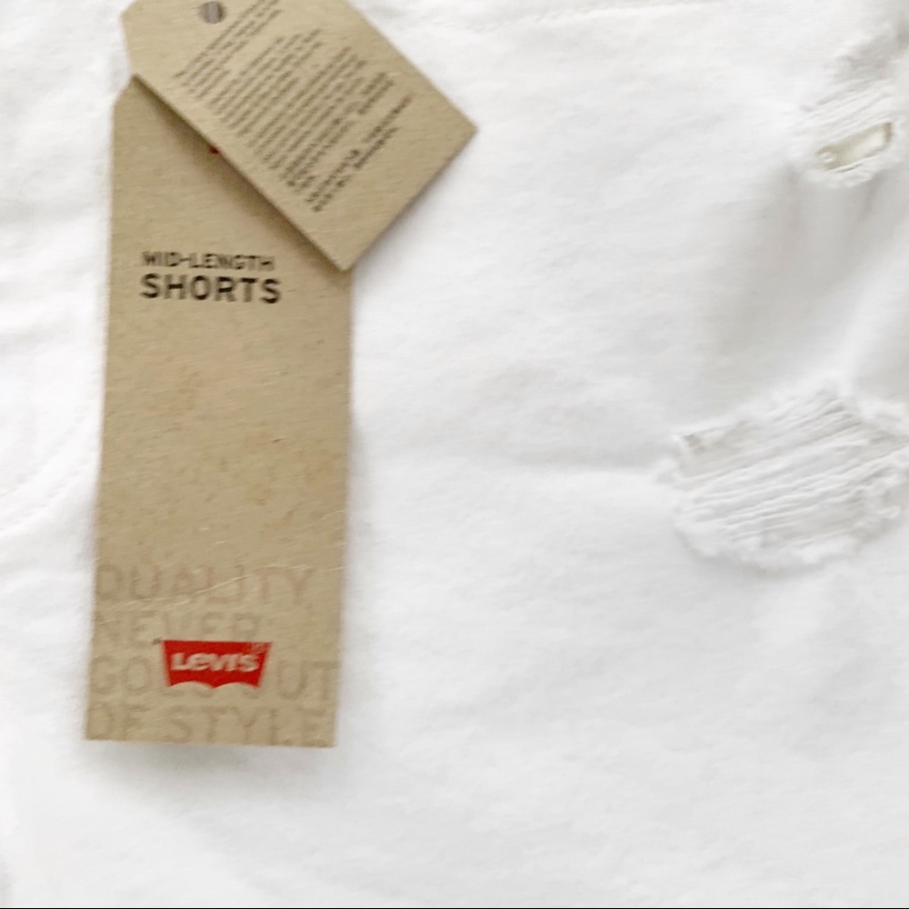Levi’s Distressed Mid Rise White Denim Jean Short - Picture 7 of 12